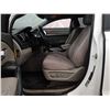 Image 89 : E1 --  2015 KIA SEDONA LX, White, 158627 KM