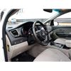 Image 92 : E1 --  2015 KIA SEDONA LX, White, 158627 KM