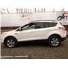 Image 28 : E4 --  2013 FORD ESCAPE SE AWD, White, 177578 KM