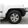 Image 45 : C6 --  2009 NISSAN XTERRA OFF ROAD 4X4, White, 154,212 MILES
