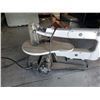 Image 2 : Rok 16" Variable Speed Scroll Saw