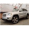 Image 2 : E3 --  2011 JEEP GRAND CHEROKEE OVERLAND 4X4, Silver, 252562 KM