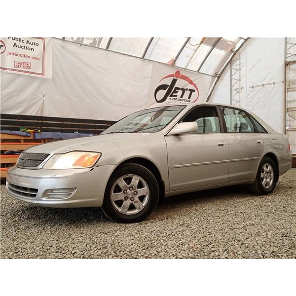 A3 --  2002 TOYOTA AVALON XL, Grey, 326000 KM  "NO RESERVE'