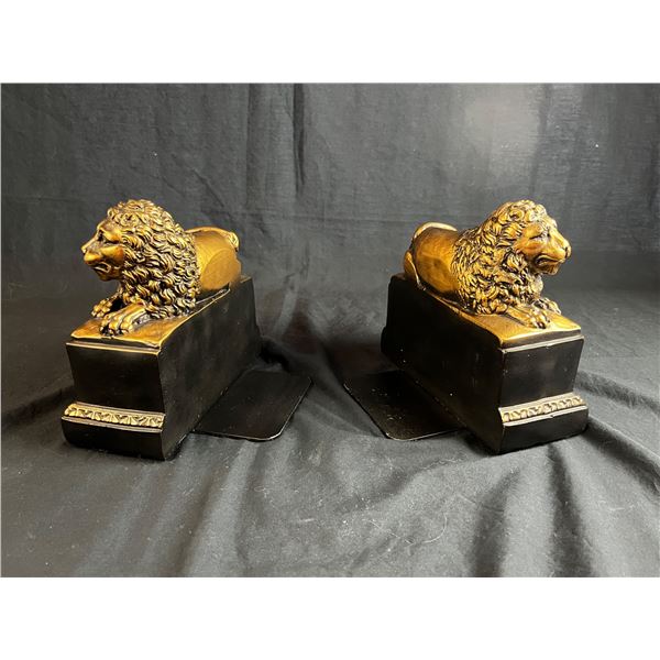 Lion Bookends