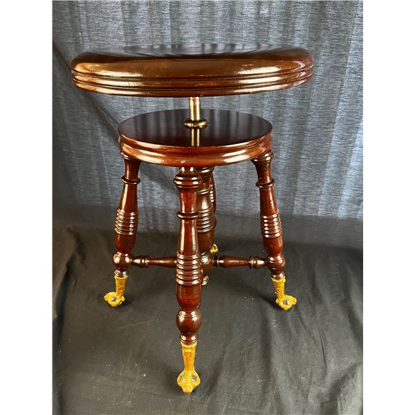 Goderigh Organ Co Stool