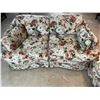 Image 3 : Floral Couches