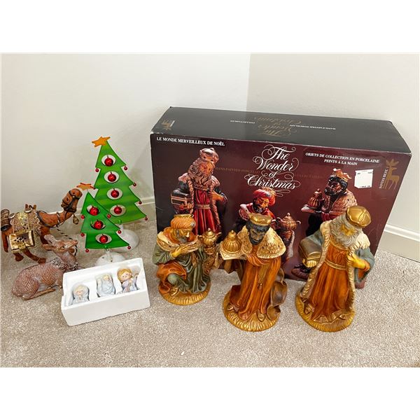 Christmas Décor Lot