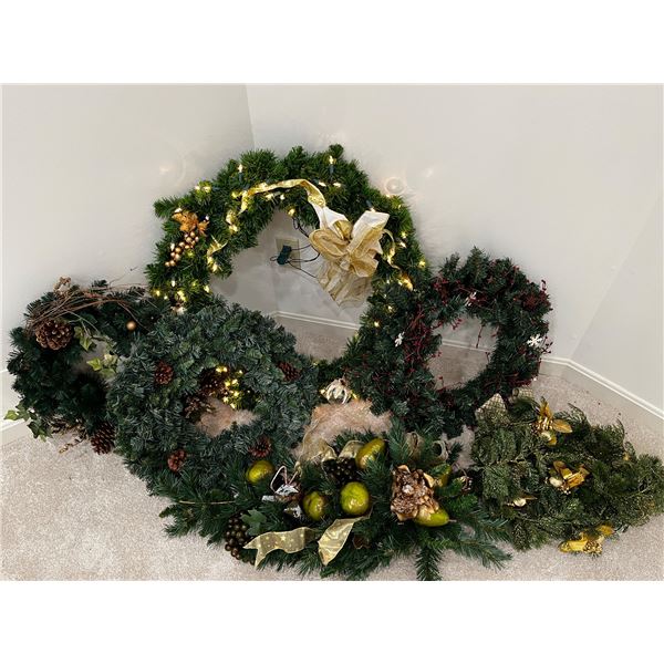 Christmas Wreath Lot
