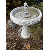 Image 1 : Cement Bird Bath