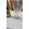 Image 2 : PINWHEEL CRYSTAL VASE AND BRASS PITCHER