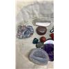Image 2 : BASKET OF SEMI PRECIOUS STONES