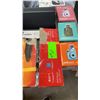 Image 8 : BOX OF DEFECTIVE STORE RETURN ITEMS