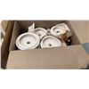 Image 2 : 2 BOXES OF LIDDED GLASS AND CERAMIC CANNISTERS, AND KITCHEN ITEMS