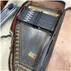 Image 2 : AUTOHARP AND 2 MUSIC STANDS