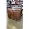 Image 1 : ANTIQUE SOLID OAK SIDE BOARD