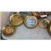 Image 2 : LOT OF WORLD CURRENCY AND BRASS COLLECTOR PLATES