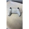 Image 2 : PLAYSTATION 5 DUALSENSE CONTROLLER WHITE - TESTED WORKING - RETAIL $89