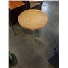 Image 2 : RATTAN FOLDING TABLE AND 2 FOLDING STOOLS