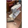 Image 8 : VINTAGE SINGER TOUCH AND SEW SPECIAL ZIG ZAG MODEL 626 SEWING MACHINE IN TABLE WITH STOOL