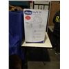 Image 2 : NEW CHICCO KEYFIT 30 REAR FACING INFANT CAR SEAT AND BASE - RETAIL $464