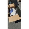 Image 2 : AXESS CONTEMPORARY DESK - RETAIL $239 OPEN BOX MINOR FREIGHT DAMAGE