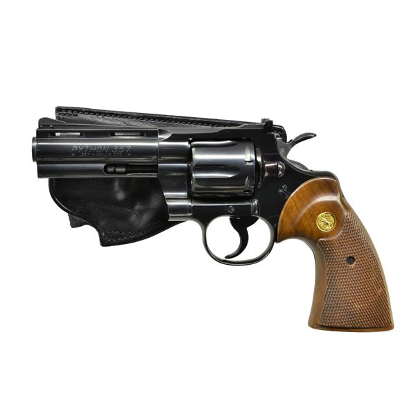 COLT PYTHON DA REVOLVER.