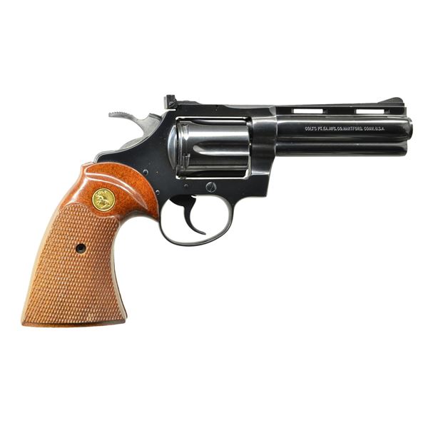 COLT DIAMONDBACK DA REVOLVER.