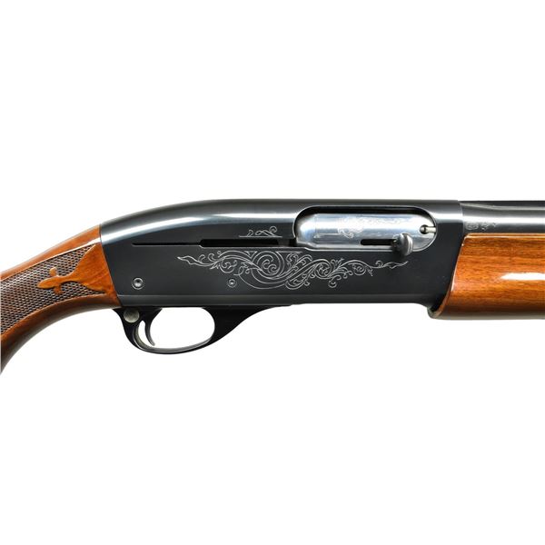 REMINGTON 1100 SKEET SEMI AUTO SHOTGUN.