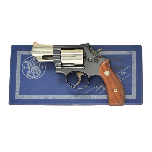 S&W 2-1/2" MODEL19 "PINTO" REVOLVER.