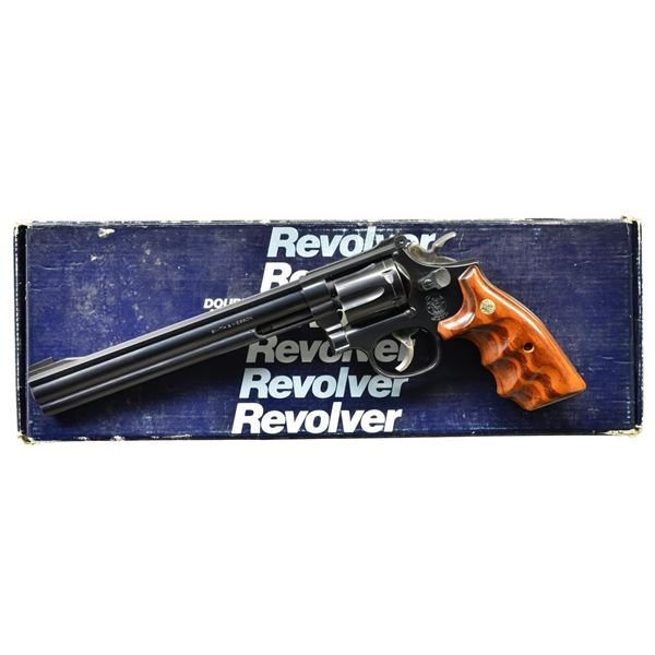 SMITH & WESSON MODEL 17-6 REVOLVER.