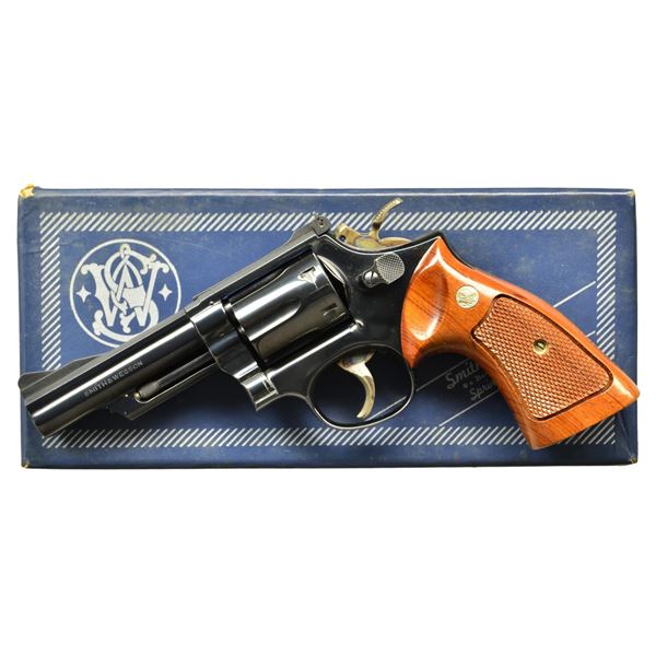 SMITH & WESSON MODEL 19-3 REVOLVER.