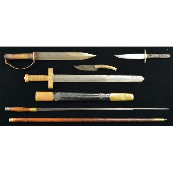 5 EDGED WEAPONS OF VARIOUS PERIODS.