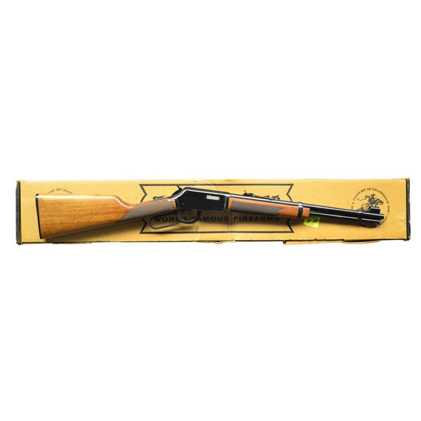WINCHESTER MODEL 9422M LEVER ACTION TRAPPER