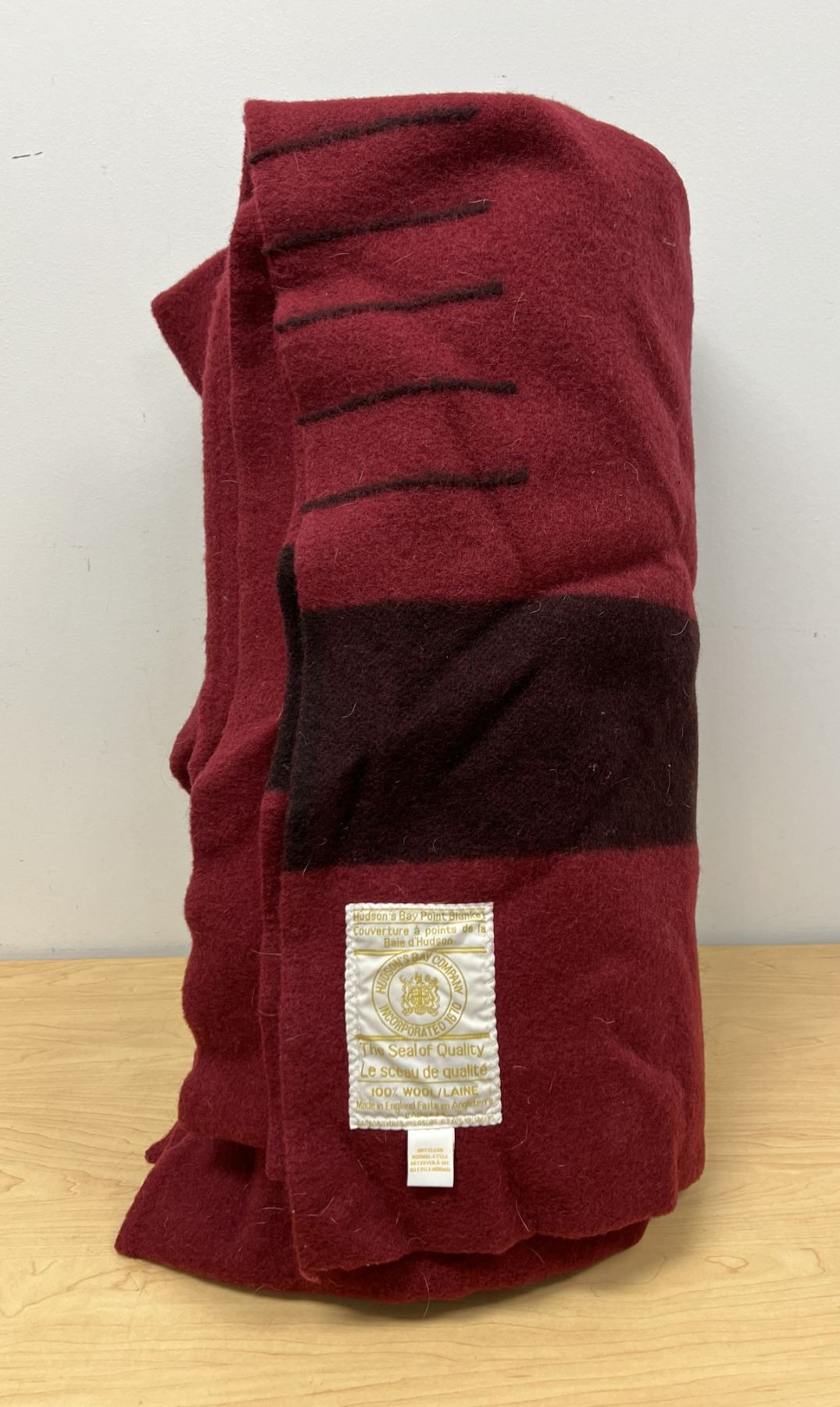 8 Pt HBC Hudson's Bay Company England 100 Wool Blanket (approx 108x100")