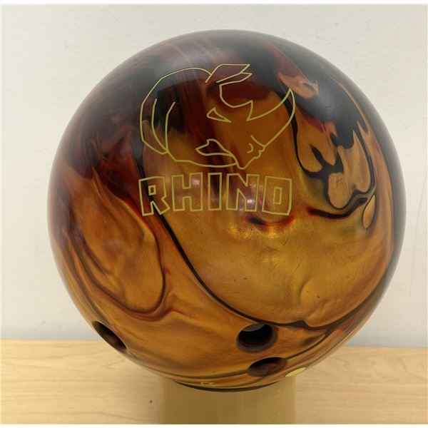 Brunswick Rhino Bowling Ball Red/Black/Gold see photos.