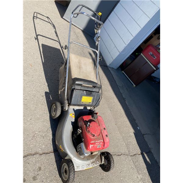 Honda lawn mower throttle needs adjusting