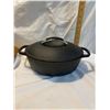 Image 1 : KitchenAid cast iron pot