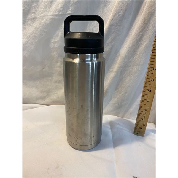 Yeti water bottle stainless steel