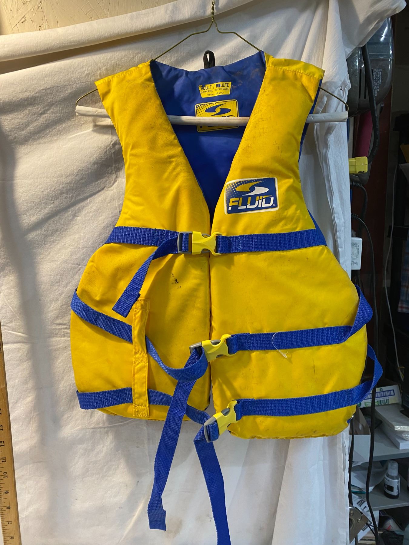 Fluid adult universal life jacket chest size 91-132