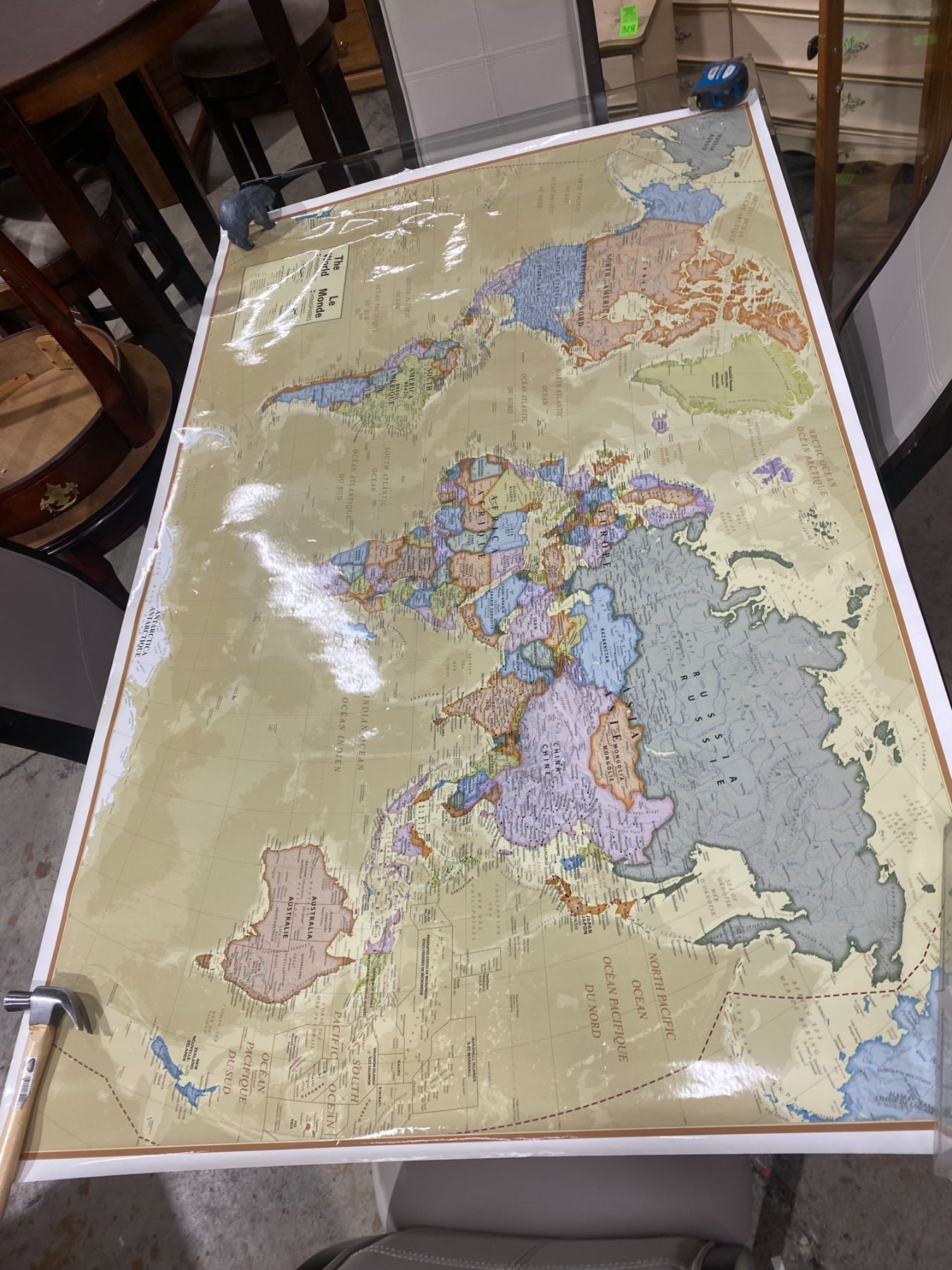 Large laminated world map - 48649648 2