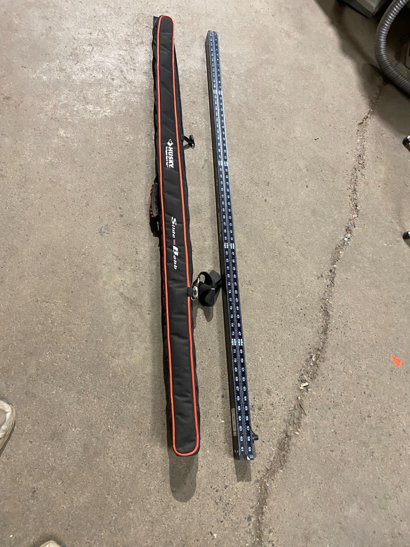 Husky slide Bob with case