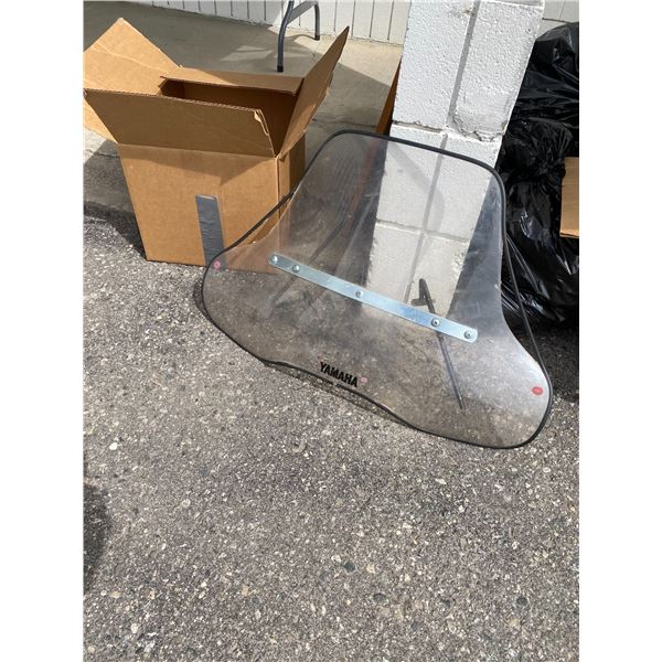 Yamaha windshield