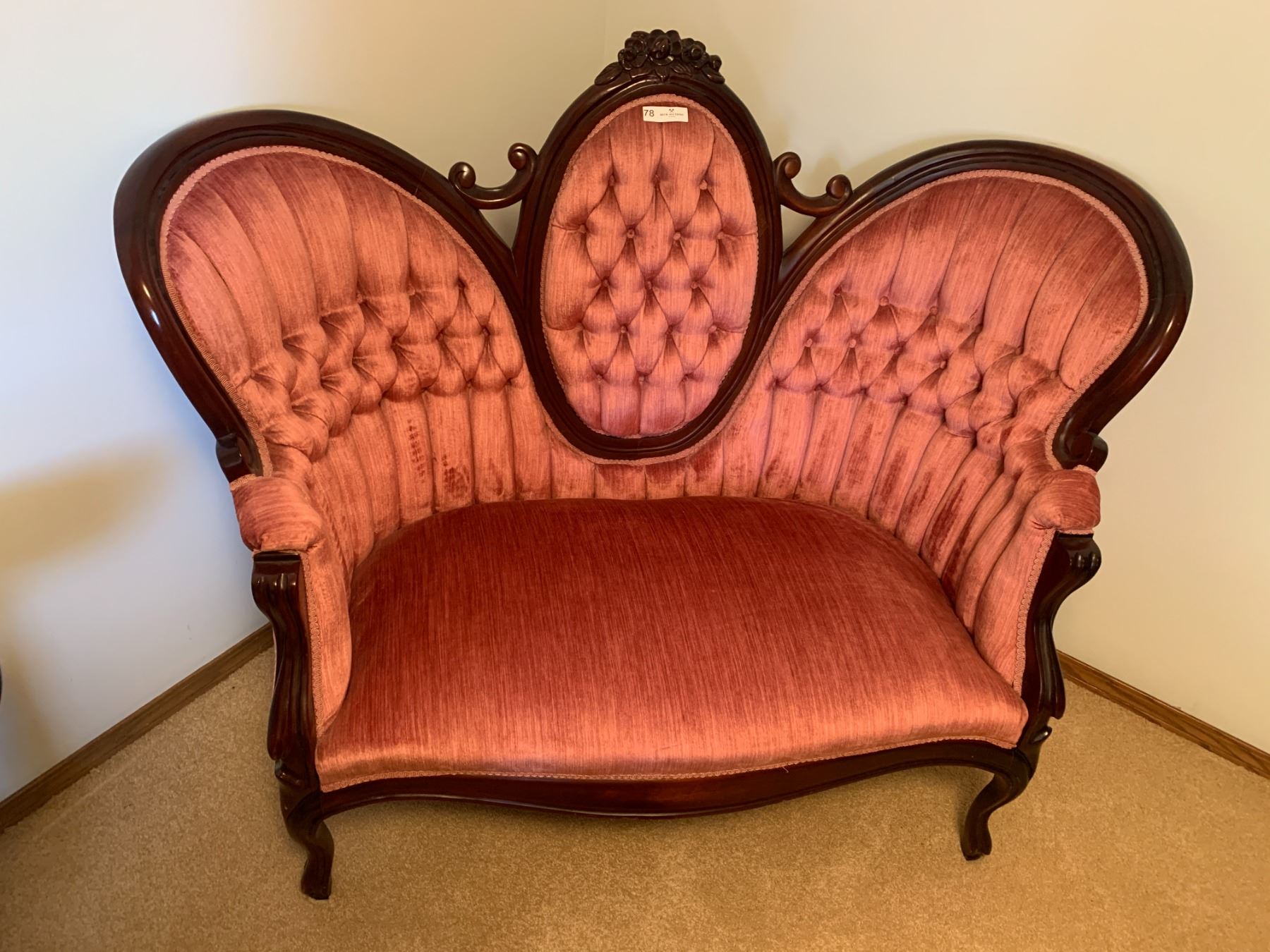 Setee Definition Rose-Coloured Vintage Victorian-Style Setee