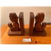 Image 1 : 2 x Native American Wood-Carved Bookends