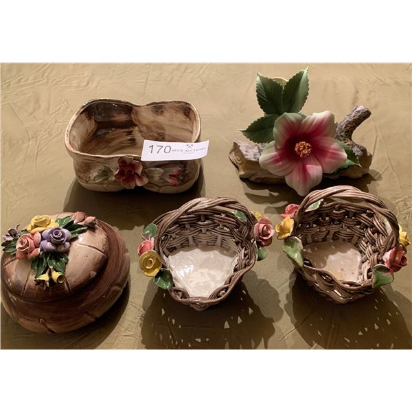 5 x Capodimonte Ceramic Floral Pieces