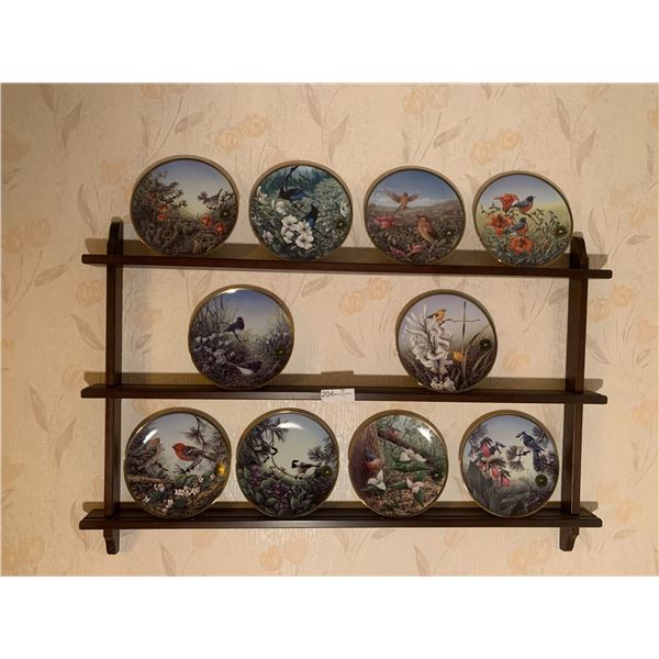 10 x Flowers of the Canadian Provinces Collector Plates by Don Li-Leger w/ Wall Rack