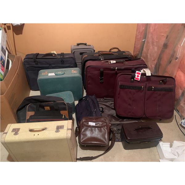 Assortment of Luggage (Includes Samsonite!) Beck Auctions Inc.