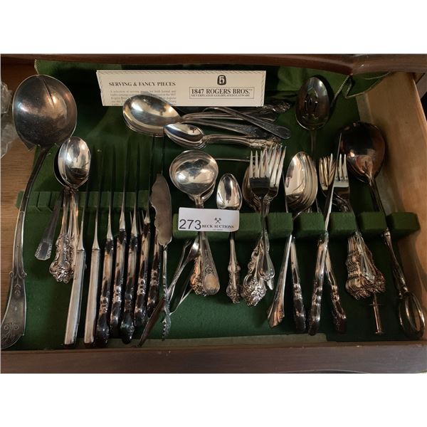 1847 Rogers Bros Silverplate Cutlery Set (Felt Tray NOT Included)