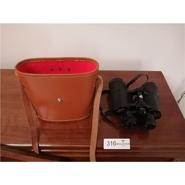 Eaton's "Majestic" Binoculars - Great Condition!