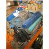 Image 2 : 1967 POLICE INTERCEPTOR OR MUSTANG MANIFOLD W/MATCHING CARB 390-428